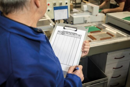 Strieborný písací tablet A4+, hliník/PP